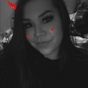 Meet your Posher, Kalie